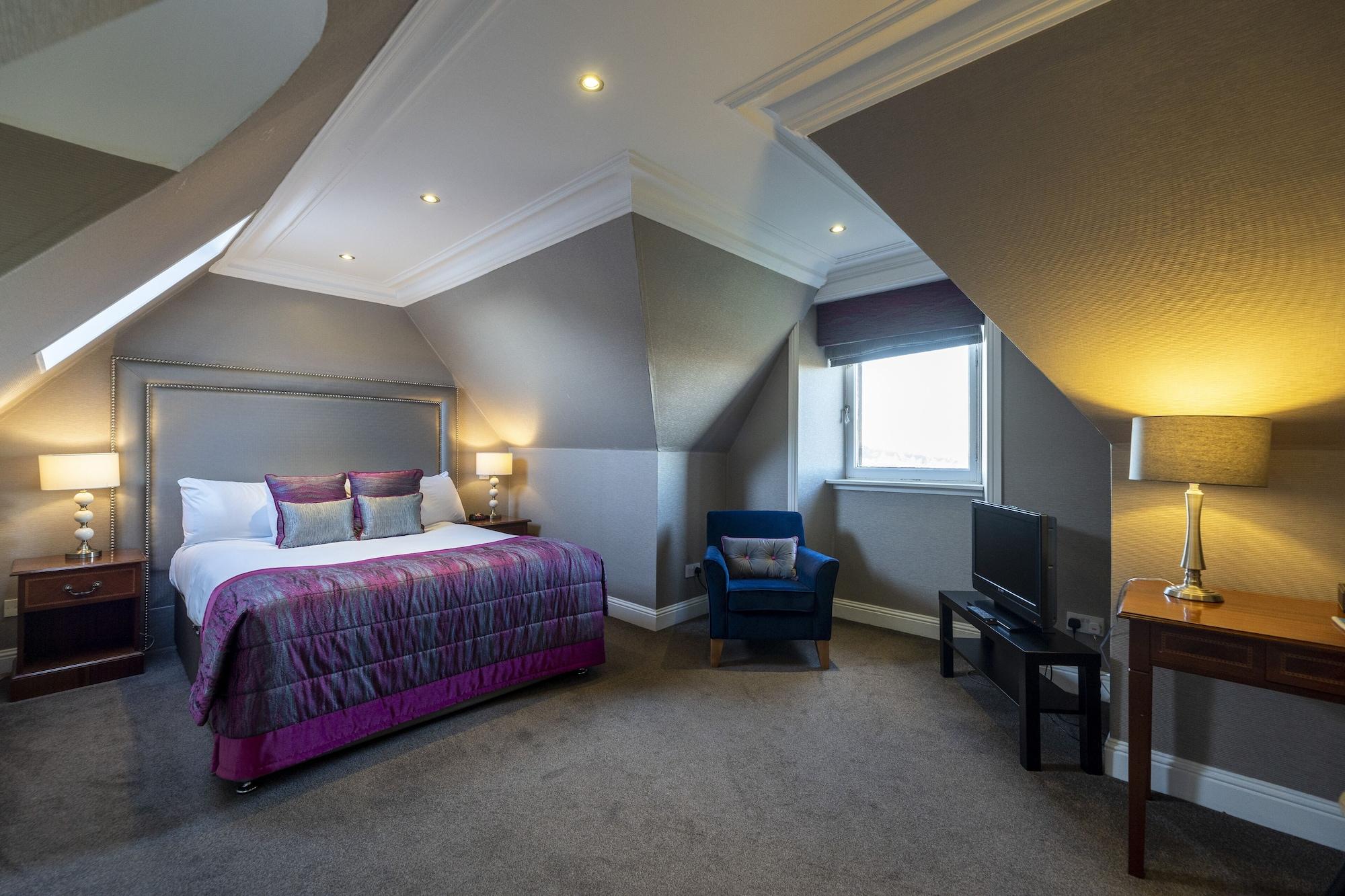 Отель Sherbrooke Castle 4*