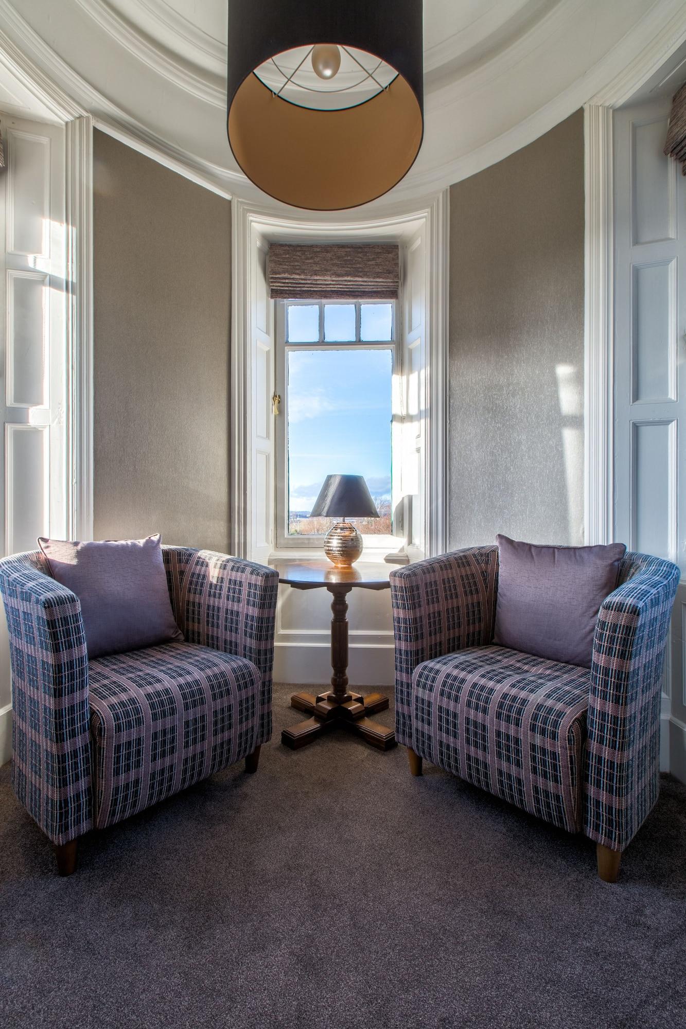 Отель Sherbrooke Castle 4*
