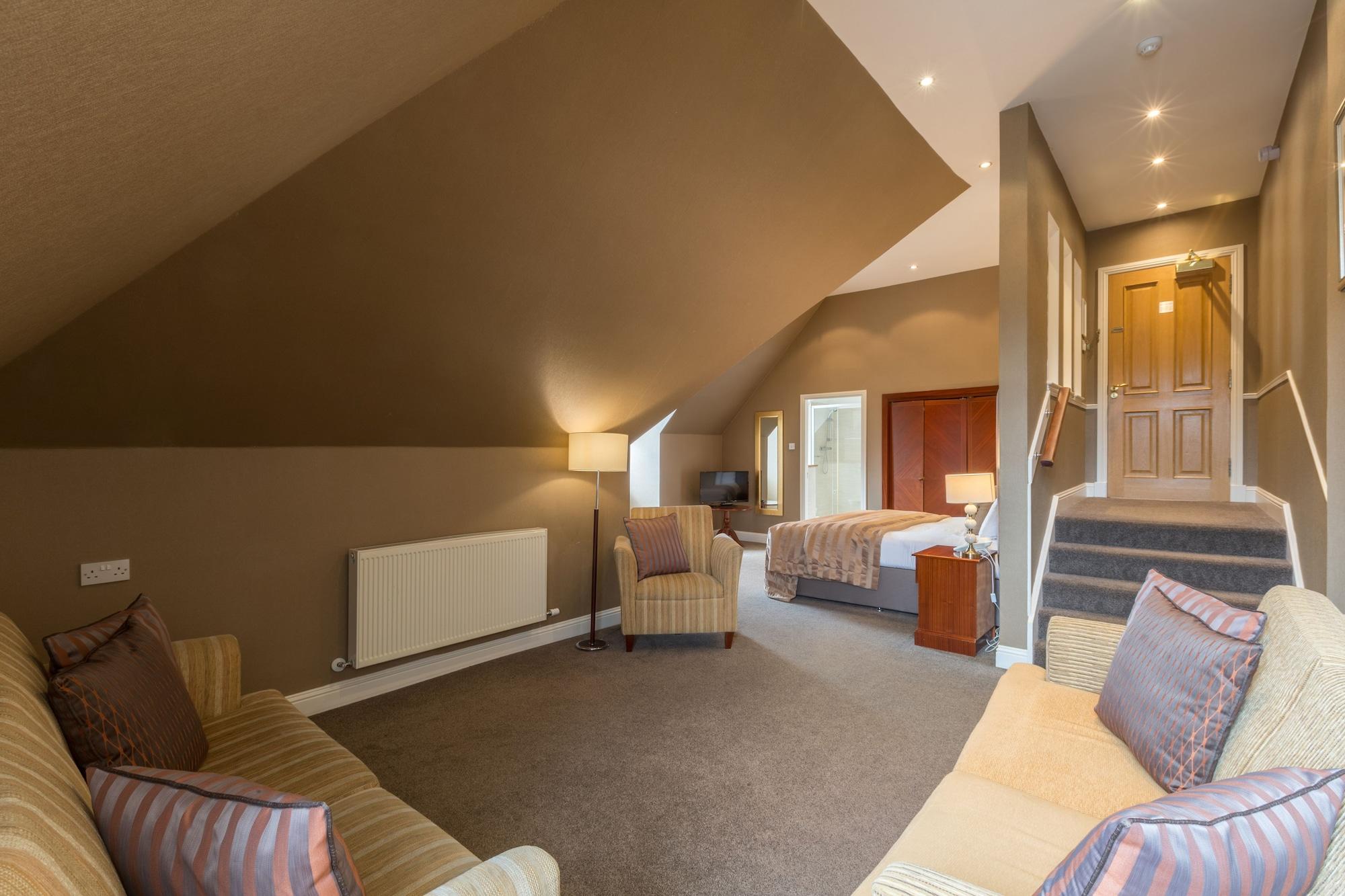 Отель Sherbrooke Castle 4*